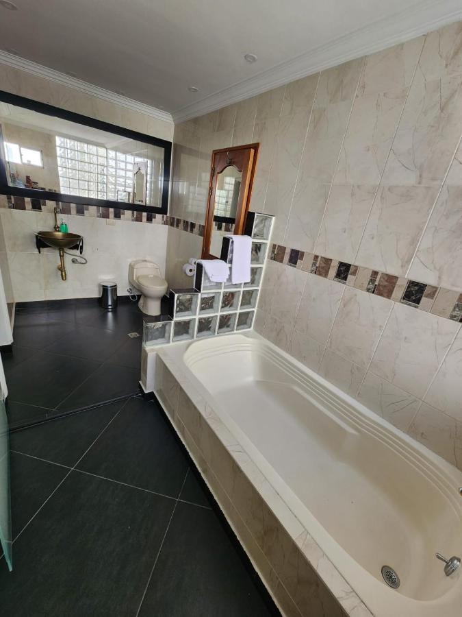Hotel Boutique Deluxe Home Medellín Zewnętrze zdjęcie