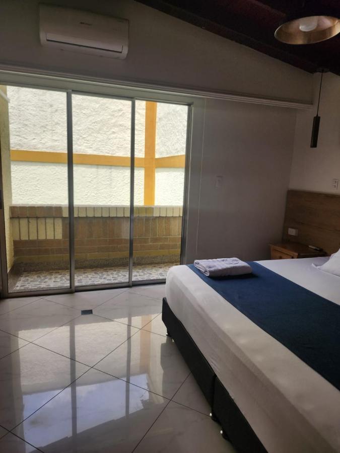 Hotel Boutique Deluxe Home Medellín Zewnętrze zdjęcie